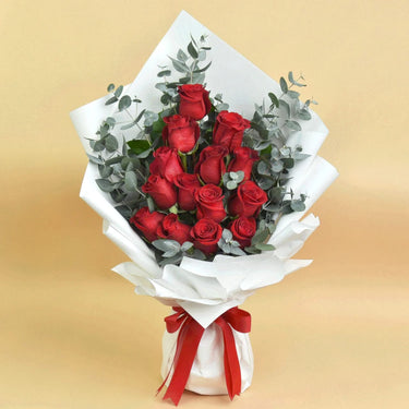 Bouquet of 15 red roses with eucalyptus